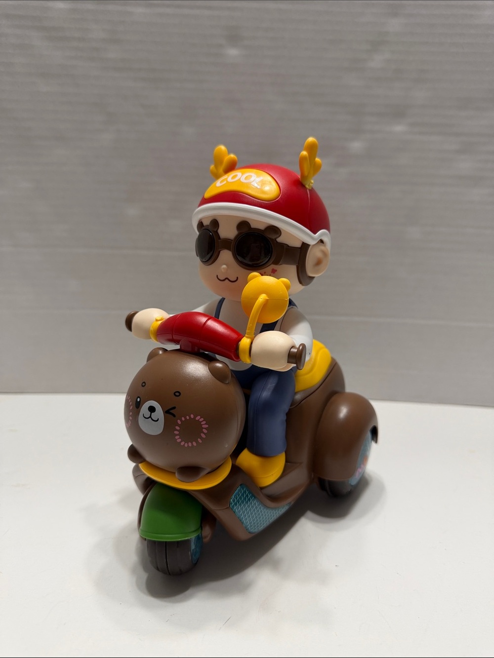 Electric Motorcycle Stunt Tricycle Toy Kids Babies Easter Gift Musical Vehicle